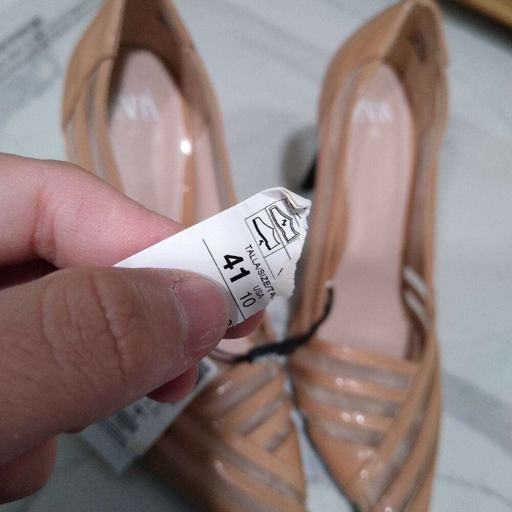 Zara Cream Tan Heels with Pointed Toe and Slim High Heel - Picture 9 of 11